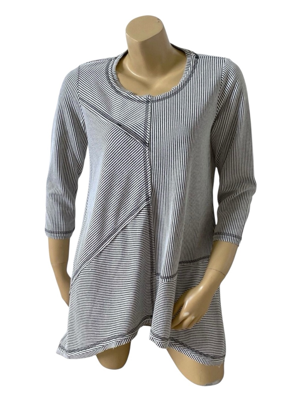Workshop Republic Tunic Top Womens Small Black White Striped Sharkbite Hem